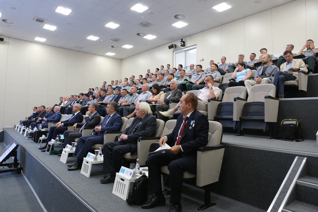 Участники международной научно-теоретической конференции