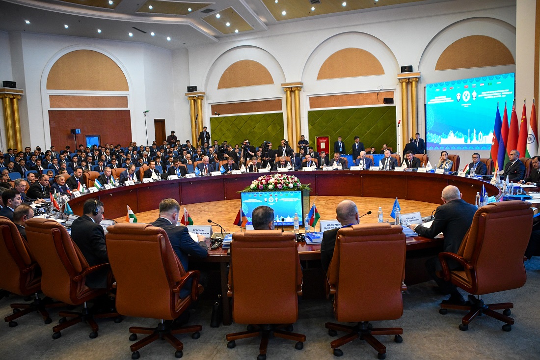 Руководители делегаций