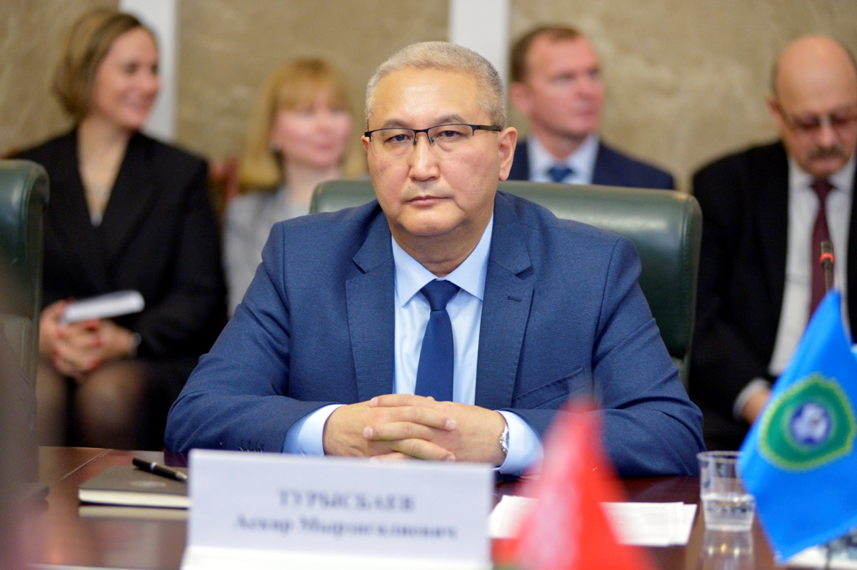 Заместитель Председателя Координационной службы СКПВ полковник Турысбаев А.М.