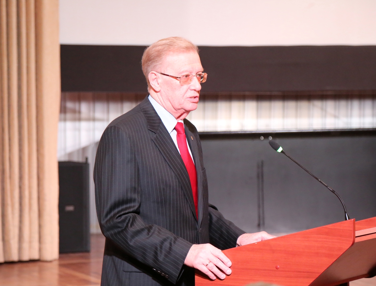 Первый заместитель начальника Генштаба ВС РФ (1992–1993 гг.), директора ФПС России (1993–1997 гг.), Председатель Совета командующих Пограничными войсками (1994–1997 гг.) генерал армии Николаев А.И.