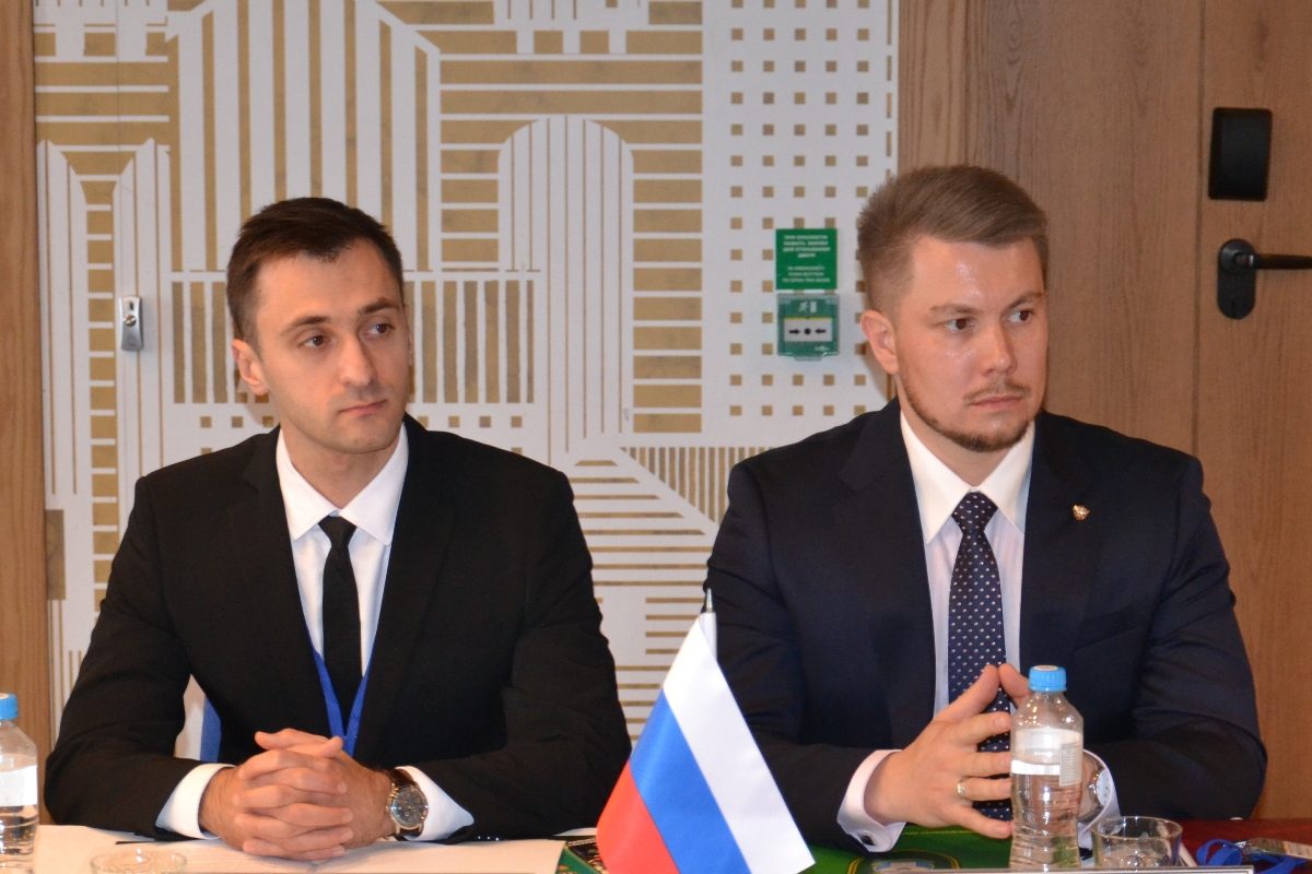 Участники заседания от пограничного ведомства Российской Федерации