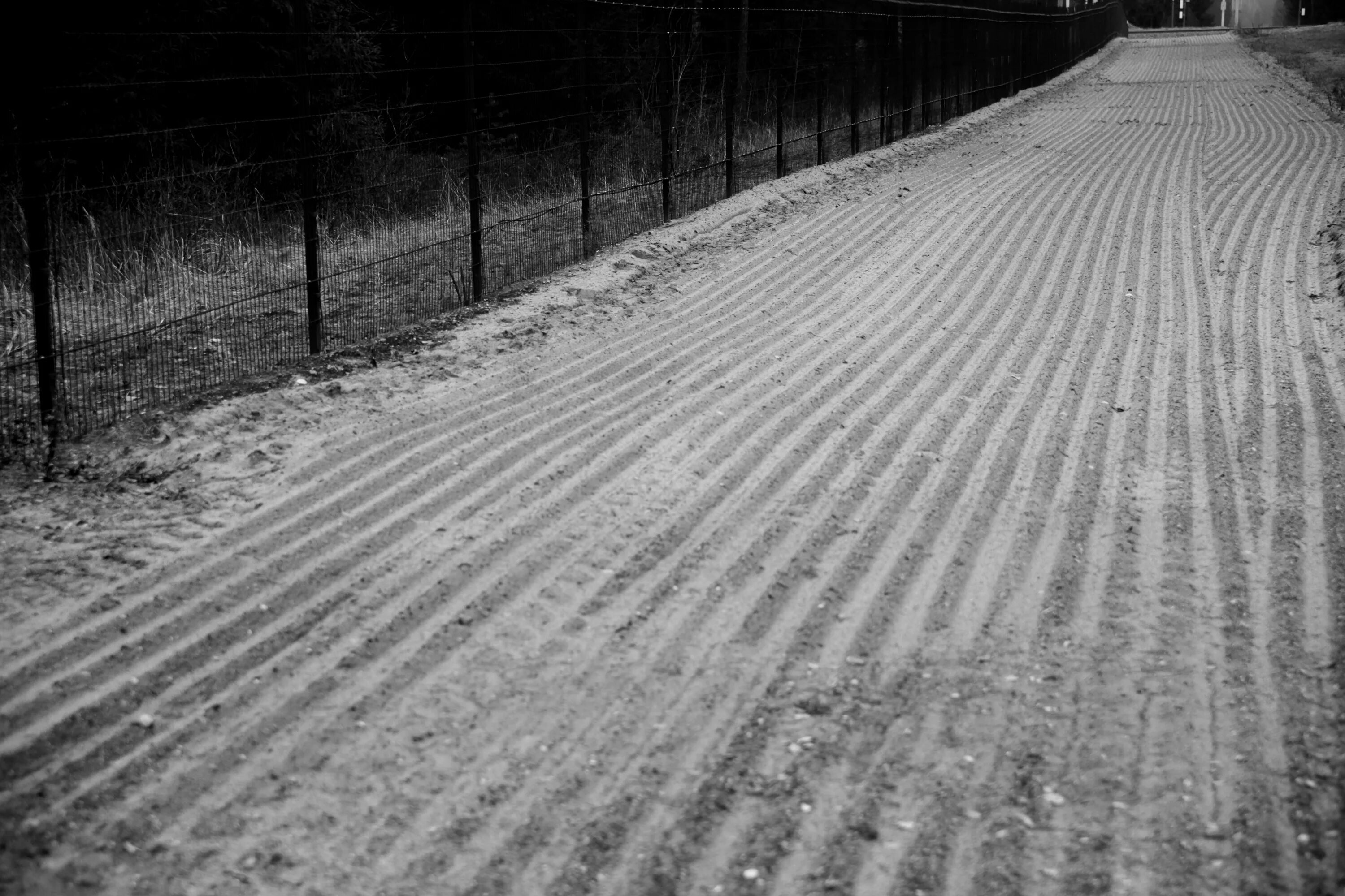 Контрольно-следовая полоса