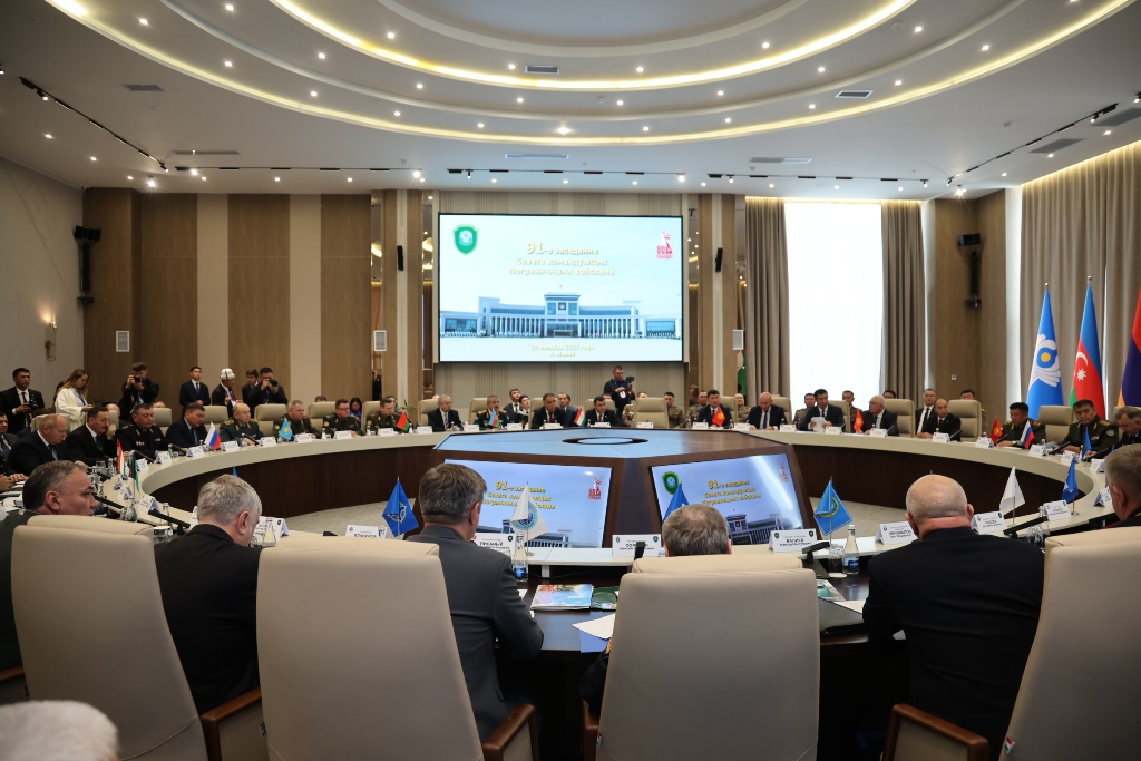 Участники 91-го заседания Совета командующих Пограничными войсками